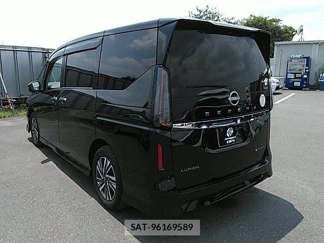 Nissan SERENA 2024-01 8075475-17