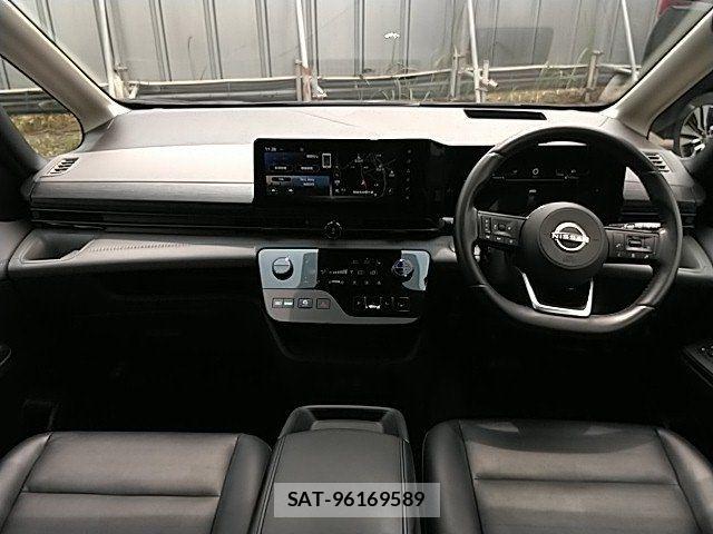 Nissan SERENA 2024-01 8075475-8