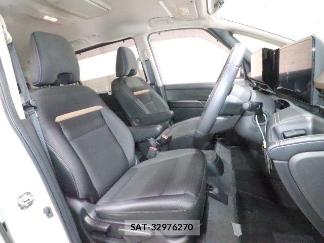 Nissan SERENA 2023-09 8075474-3