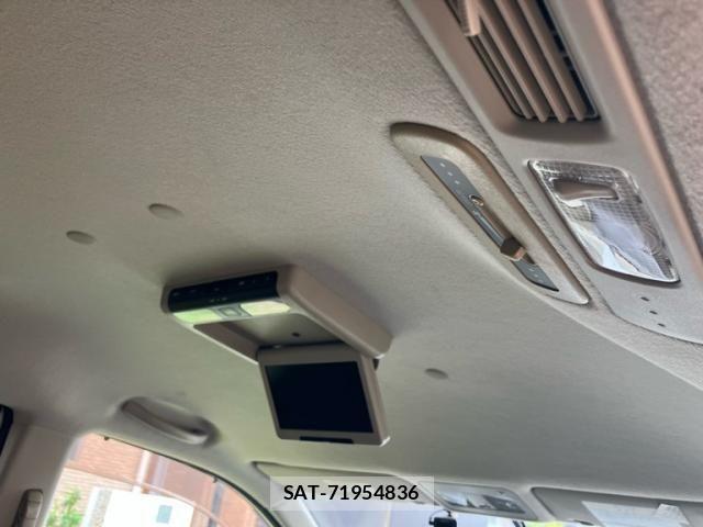 Nissan SERENA 2009-05 8075504-17
