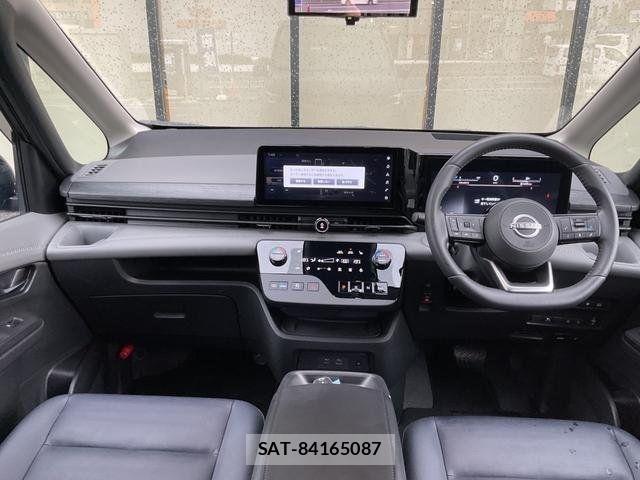 Nissan SERENA 2023-09 8075470-1