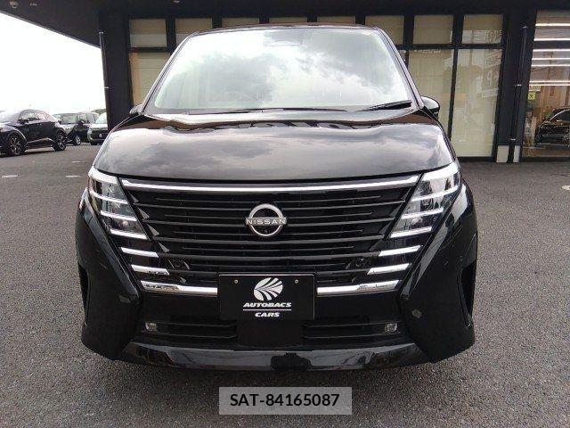 Nissan SERENA 2023-09 8075470-3