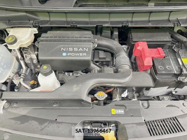 Nissan SERENA 2023-07 8101762-17