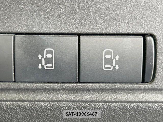 Nissan SERENA 2023-07 8101762-6