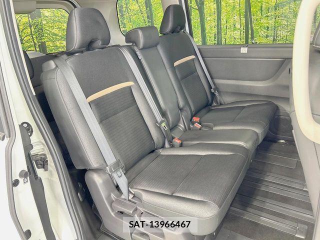 Nissan SERENA 2023-07 8101762-8