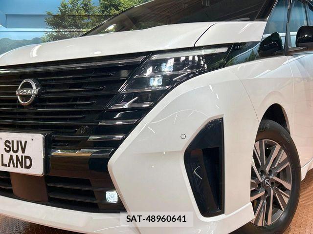 Nissan SERENA 2023-06 8101761-11