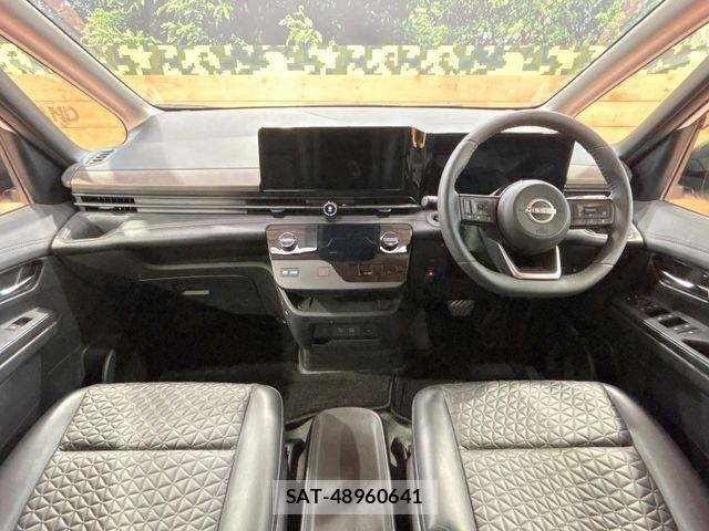 Nissan SERENA 2023-06 8101761-1