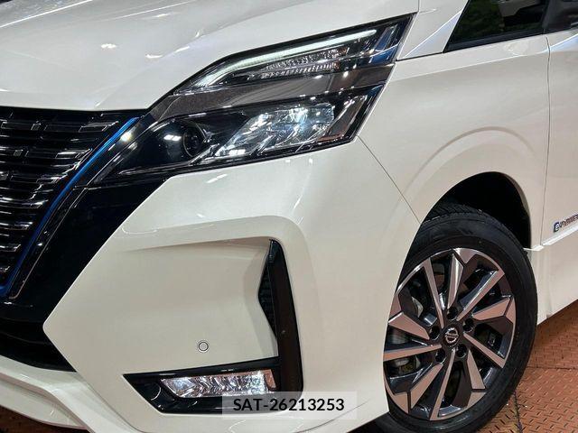 Nissan SERENA 2022-07 8101772-12