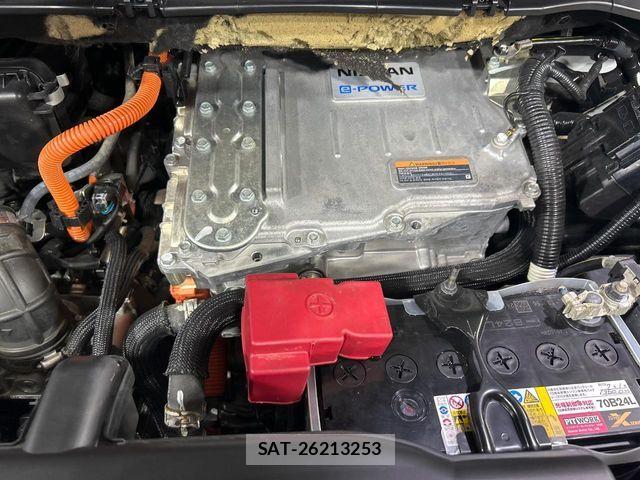Nissan SERENA 2022-07 8101772-17