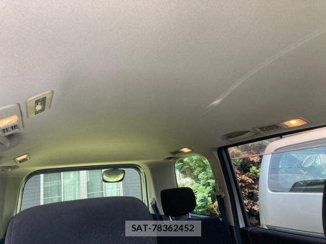 Nissan SERENA 2009-08 8101802-19