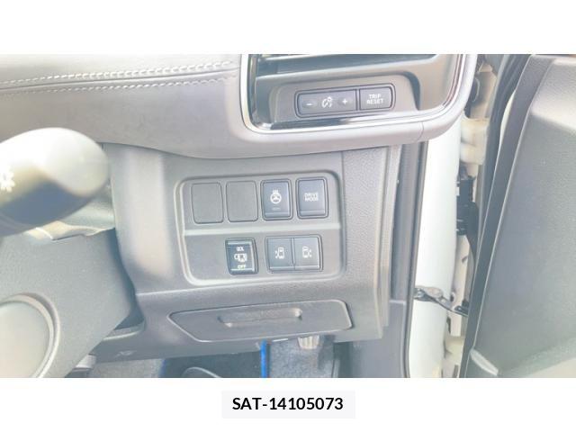Nissan SERENA 2022-02 8101775-12