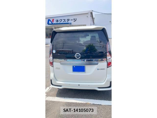 Nissan SERENA 2022-02 8101775-1