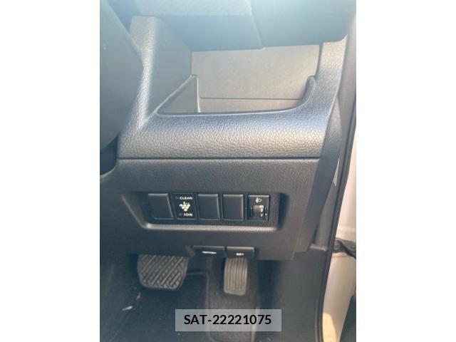 Nissan SERENA 2006-07 8101799-15