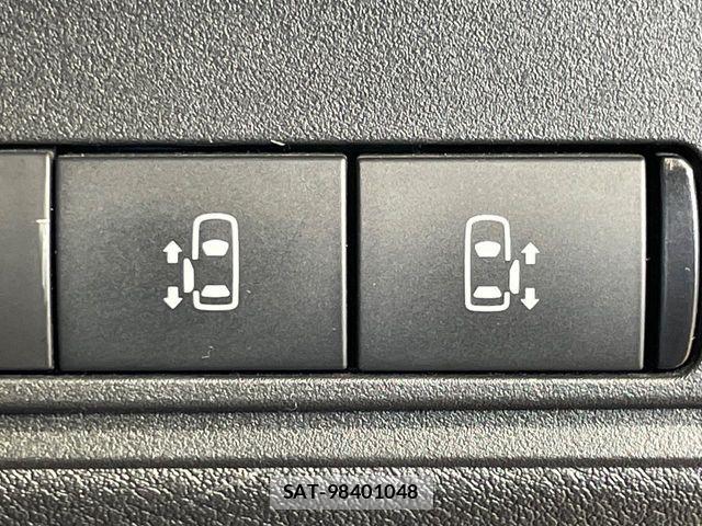 Nissan SERENA 2023-06 8101763-5