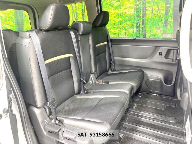Nissan SERENA 2024-09 8101768-9