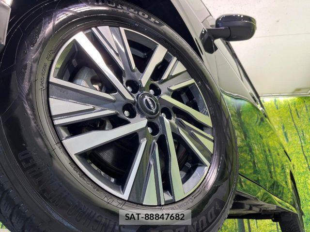Nissan SERENA 2023-11 8101771-13