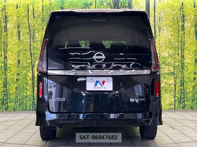 Nissan SERENA 2023-11 8101771-15