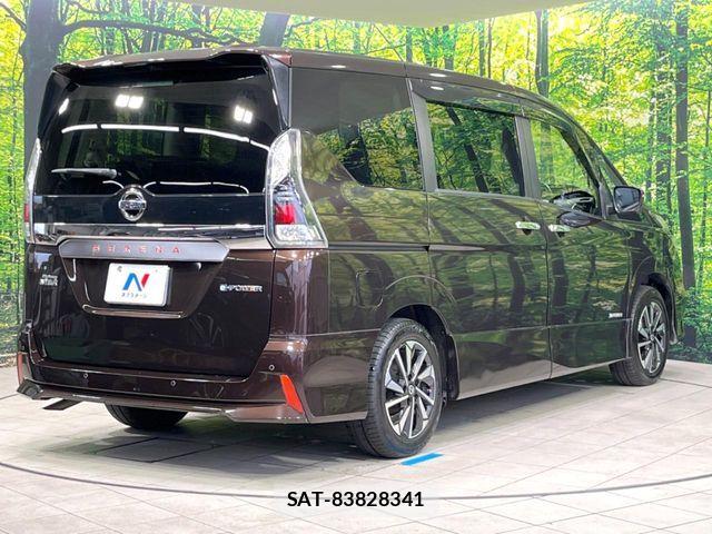 Nissan SERENA 2018-06 8101779-17