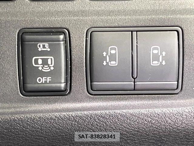 Nissan SERENA 2018-06 8101779-4