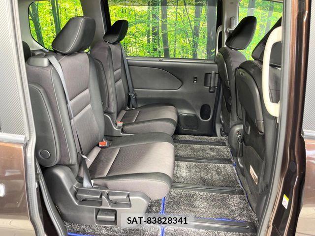 Nissan SERENA 2018-06 8101779-8