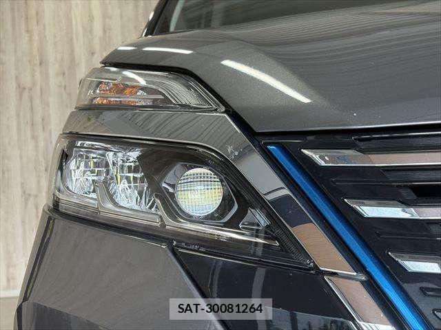 Nissan SERENA 2021-07 8101785-23