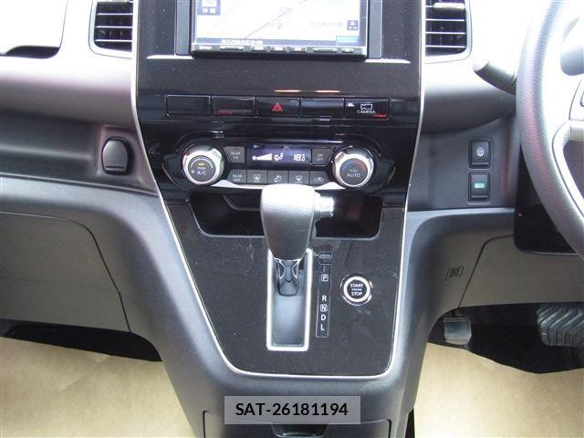 Nissan SERENA 2021-03 8101789-14