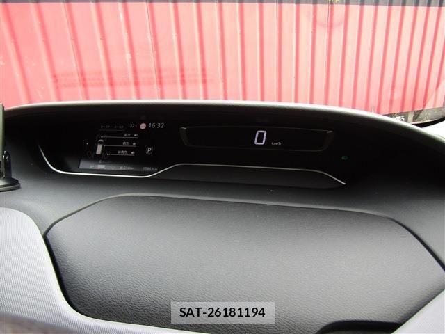 Nissan SERENA 2021-03 8101789-20