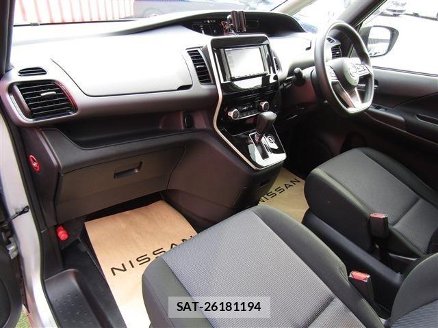 Nissan SERENA 2021-03 8101789-22