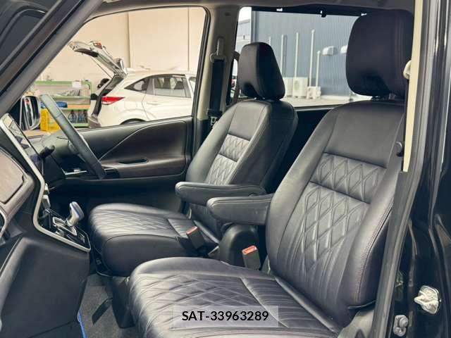 Nissan SERENA 2019-09 8101774-16