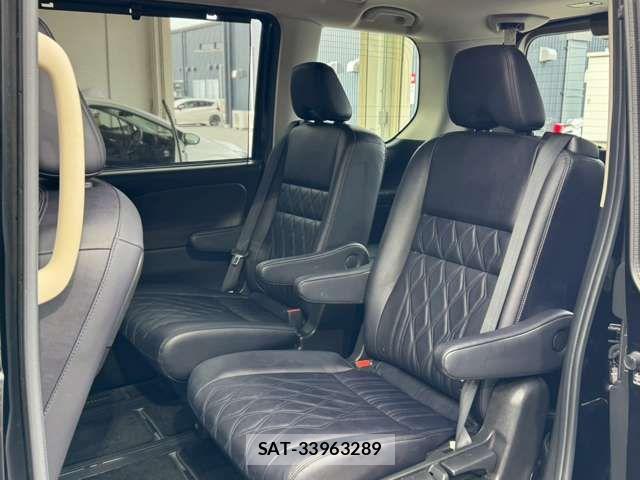 Nissan SERENA 2019-09 8101774-17