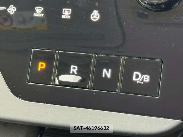 Nissan SERENA 2024-02 8101760-15