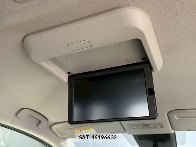 Nissan SERENA 2024-02 8101760-6