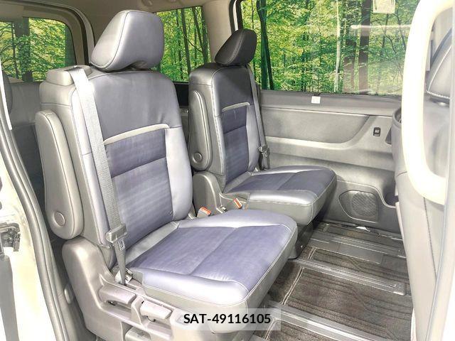 Nissan SERENA 2023-06 8101747-10
