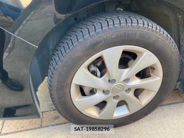 Nissan SERENA 2012-06 8101793-6