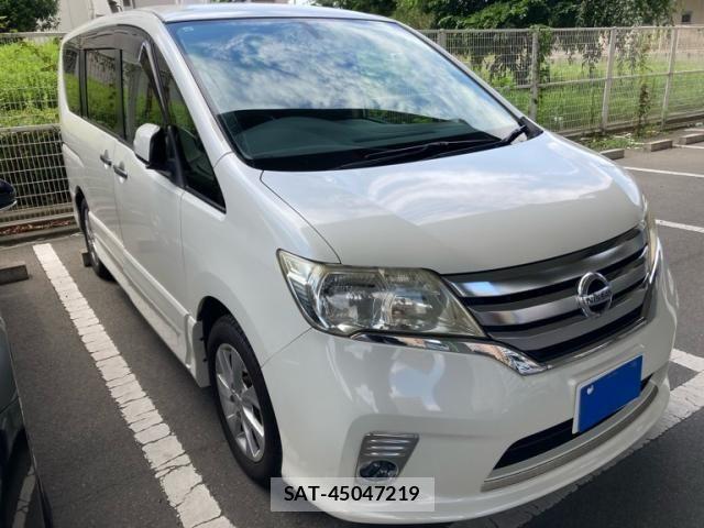 Nissan SERENA 2012-04 8101806-1