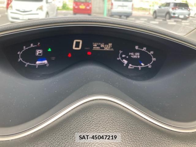 Nissan SERENA 2012-04 8101806-20