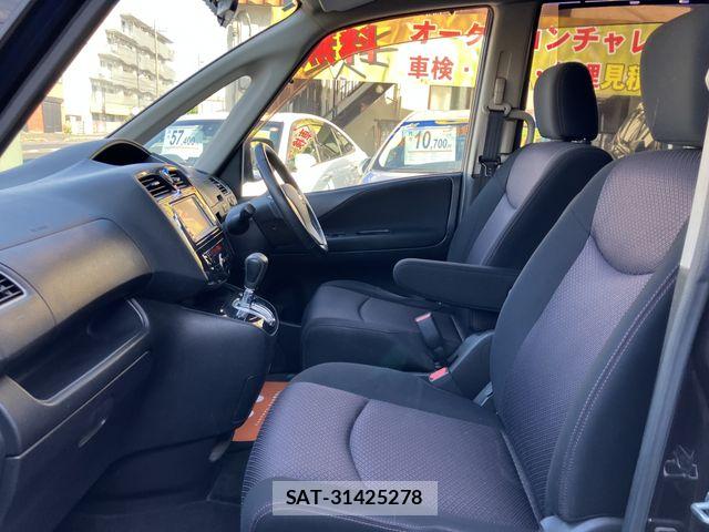 Nissan SERENA 2011-02 8101791-4