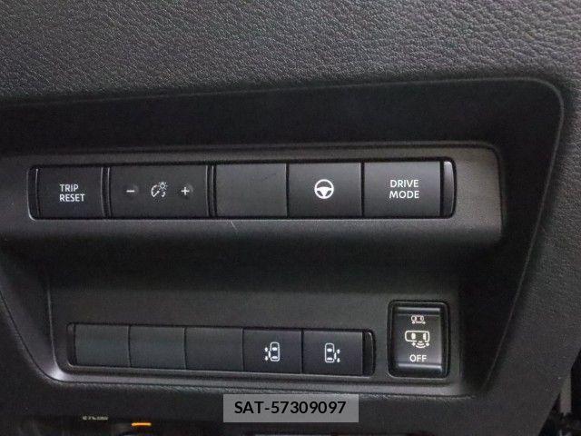 Nissan SERENA 2025-01 8101756-23