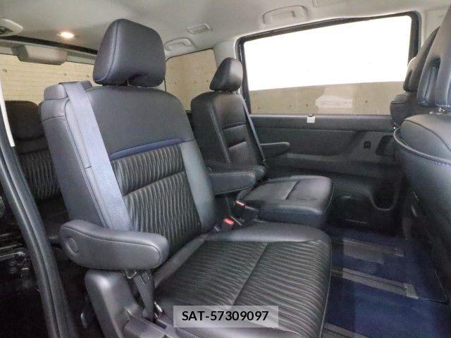 Nissan SERENA 2025-01 8101756-4