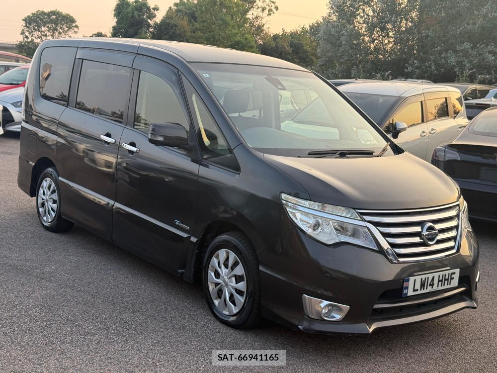 Nissan SERENA 2014-04 1287991-5