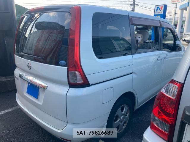 Nissan SERENA 2008-05 8132277-4