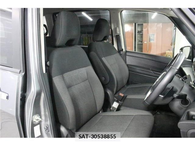 Nissan SERENA 2023-06 8132259-24