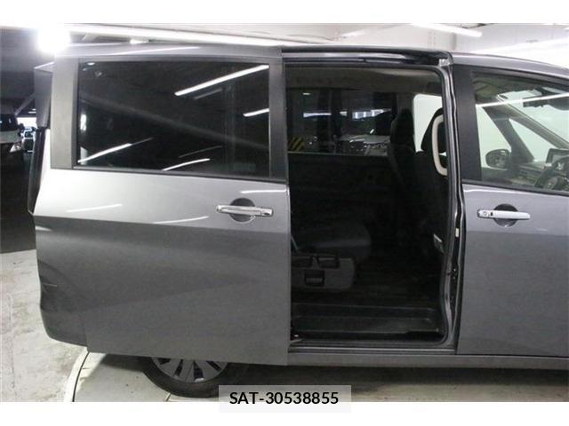 Nissan SERENA 2023-06 8132259-29