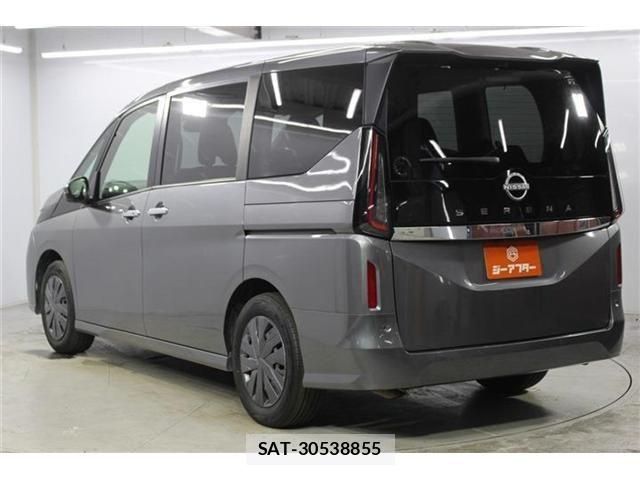 Nissan SERENA 2023-06 8132259-6