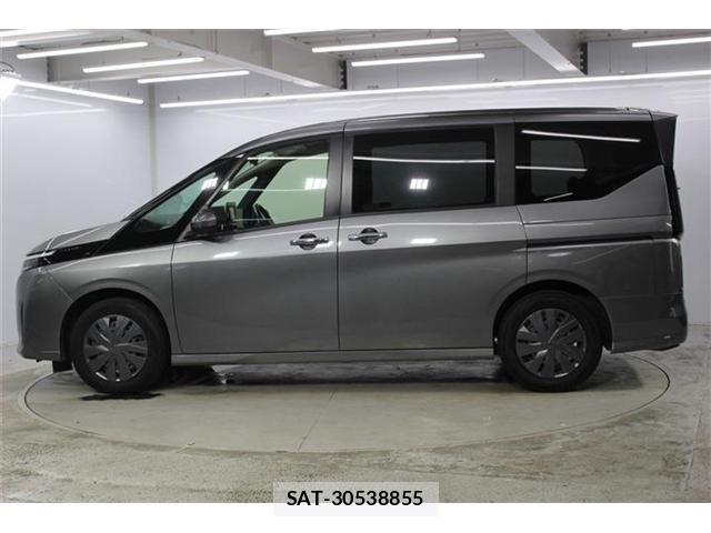 Nissan SERENA 2023-06 8132259-7