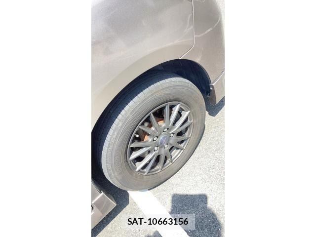 Nissan SERENA 2006-03 8132281-3