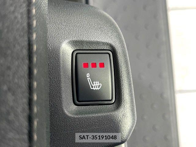 Nissan SERENA 2023-03 8132244-6