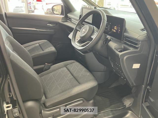 Nissan SERENA 2023-08 8132251-28