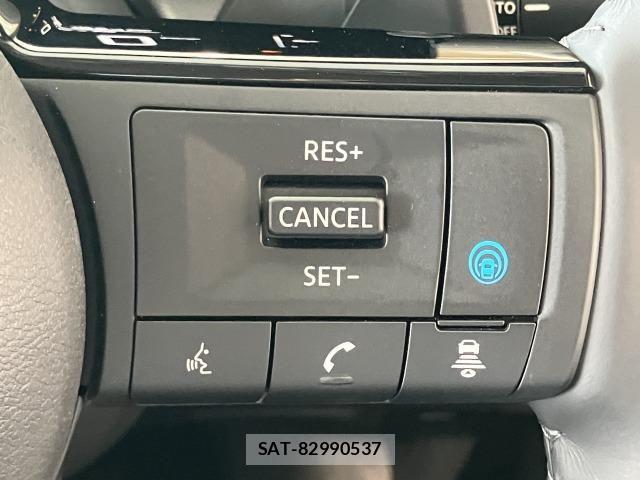 Nissan SERENA 2023-08 8132251-4