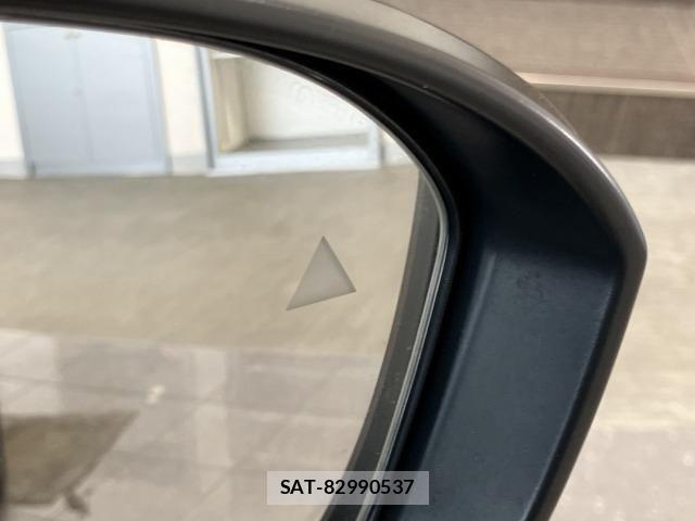 Nissan SERENA 2023-08 8132251-5